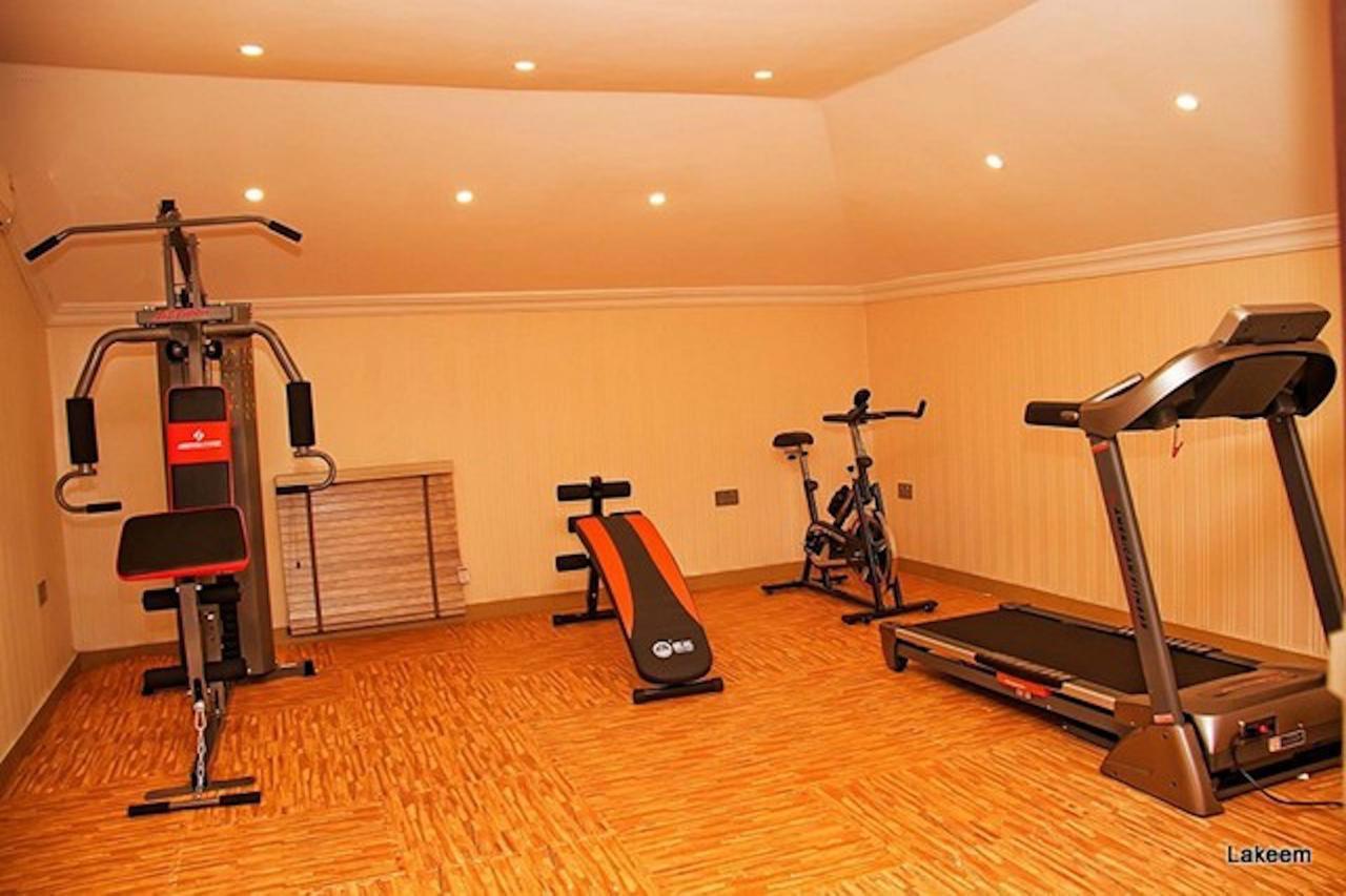 Lakeem Suites Agboyin Surulere Лаґос Екстер'єр фото
